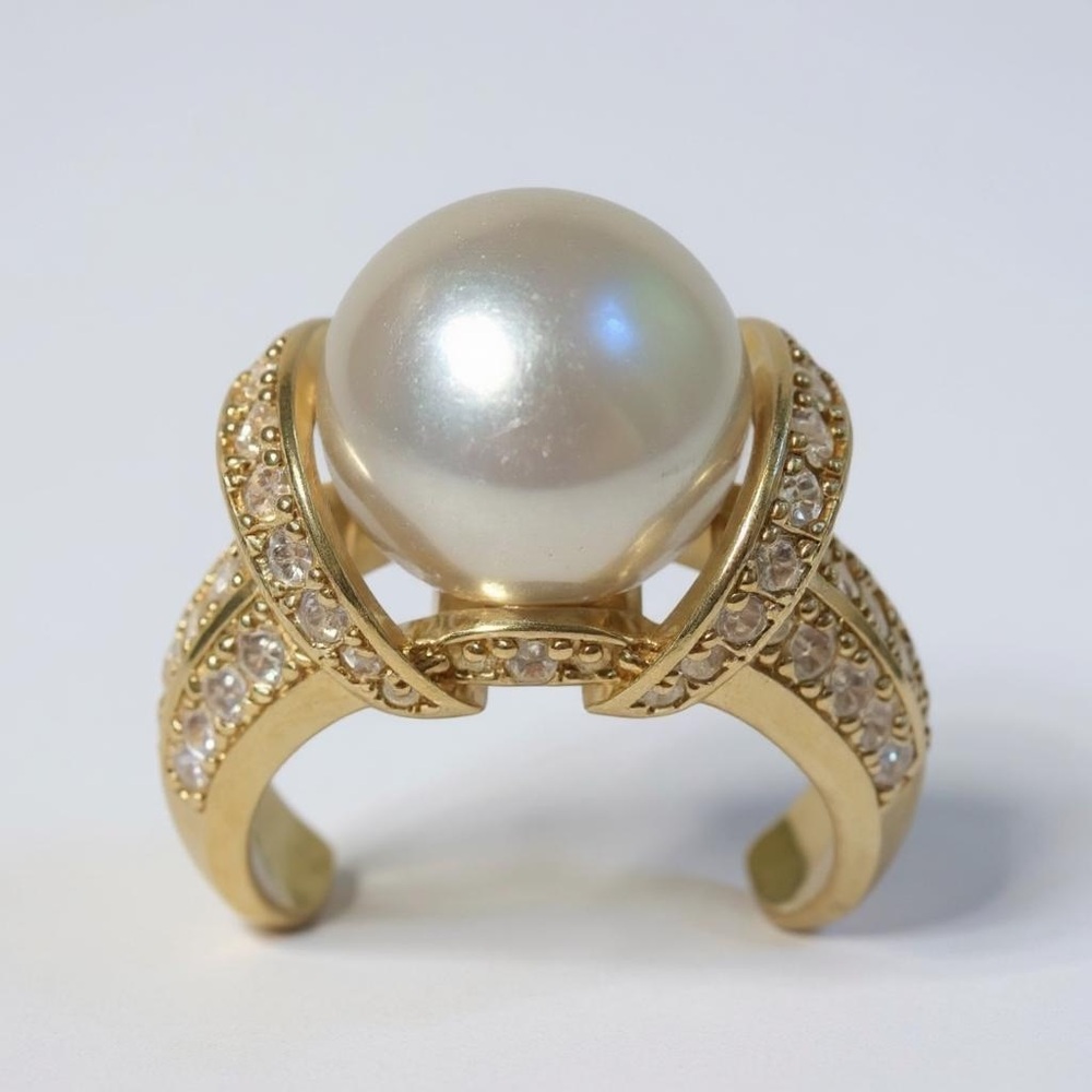 Sterling Silver Pearl & Crystal Statement Cocktail Ring 💍✨ - Picture 2 of 8